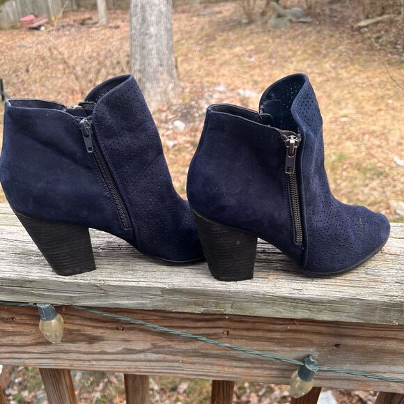 Carlos Santana Blue Camira Suede Wedge Heel Ankle Booties Women's 9M - Picture 3 of 9